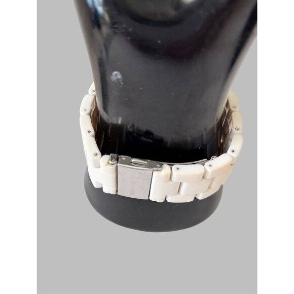 Michael Kors MK5300 Wrist Watch for Women white band - Picture 4 of 9